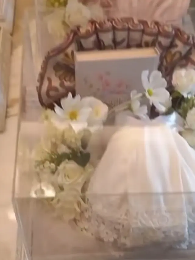 Isi Seserahan Al Ghazali untuk Alyssa Daguise. [dok. dianaeditya]