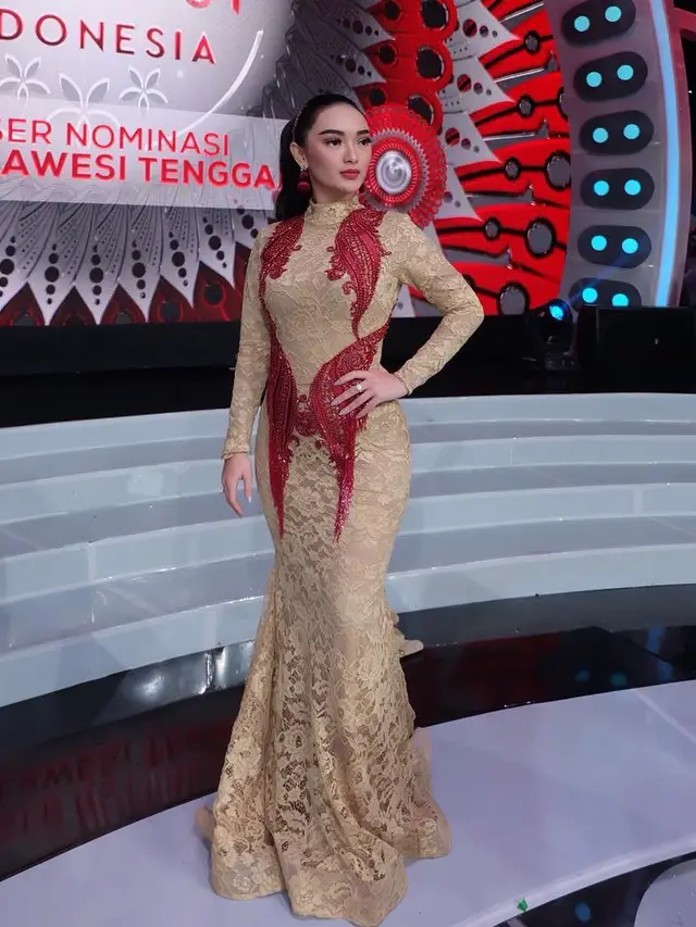 [Bintang] Zaskia Gotik