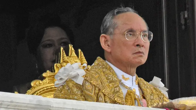 Raja Thailand Wafat, Negeri Gajah Putih Berkabung Selama Setahun