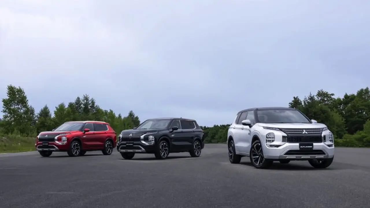 Mitsubishi Pamer Desain Outlander PHEV Generasi Baru (Carscoops)