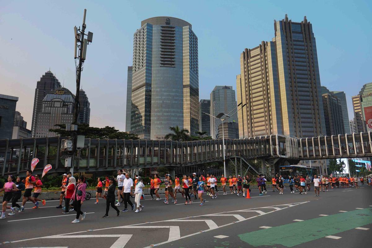 FOTO: CFD Jakarta Kembali Bergairah, Warga Sesalkan Aksi Demonstrasi Anarkis