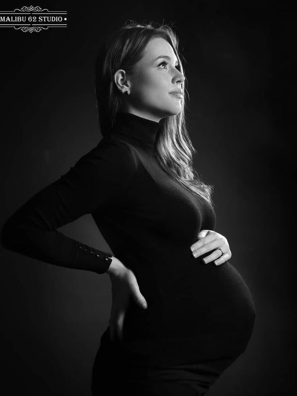 Maternity shoot Randy Pangalila dan Chelsey Frank (Sumber: Instagram/malibu62studio)