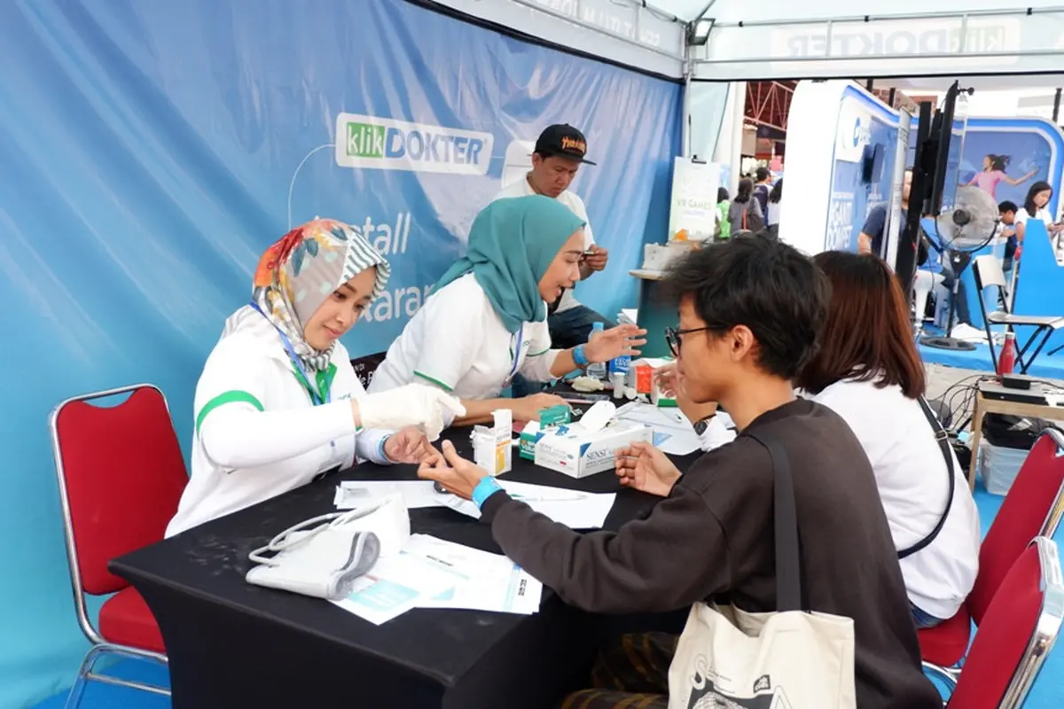 Klik Dokter Gratiskan Pengunjung JICOMFEST 2019 Cek Gula Darah dan Kolesterol, Hasilnya?