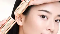Foundation Stick Sekali Usap Jadi Jawaban Tren Makeup Sat-Set