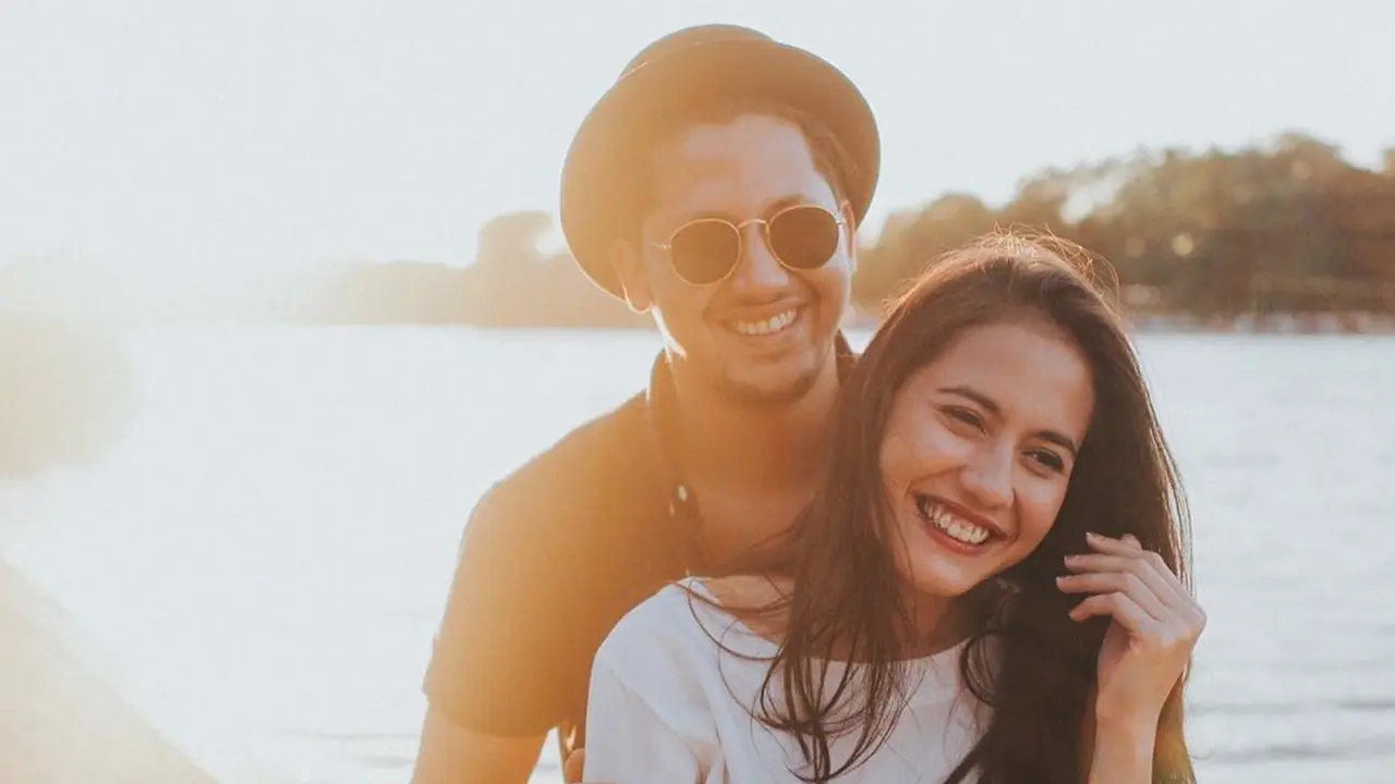 Pevita Pearce dan Keenan Pearce