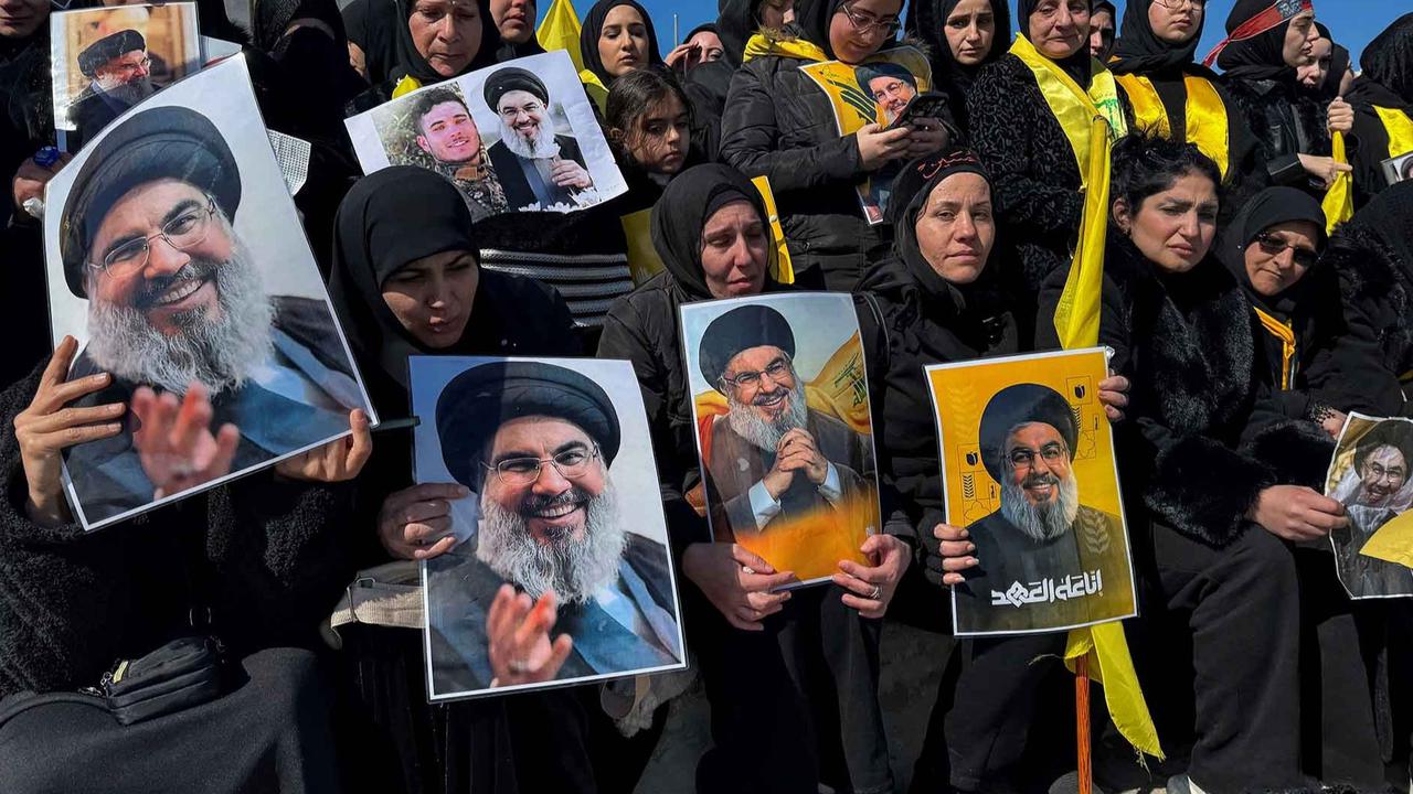 FOTO: Ribuan Warga Hadiri Pemakaman Pemimpin Hizbullah Hassan Nasrallah dan Wakilnya Sayyed Hashim Safieddine