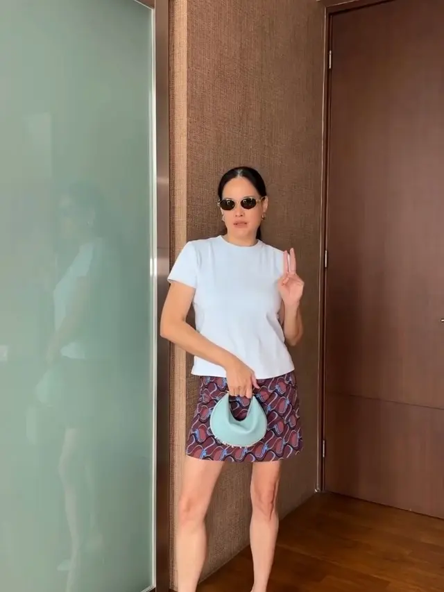 Gaya Donna Harun saat Akan Kumpul dengan Sahabat Curi Perhatian. (instagram/donnaharunofficial)