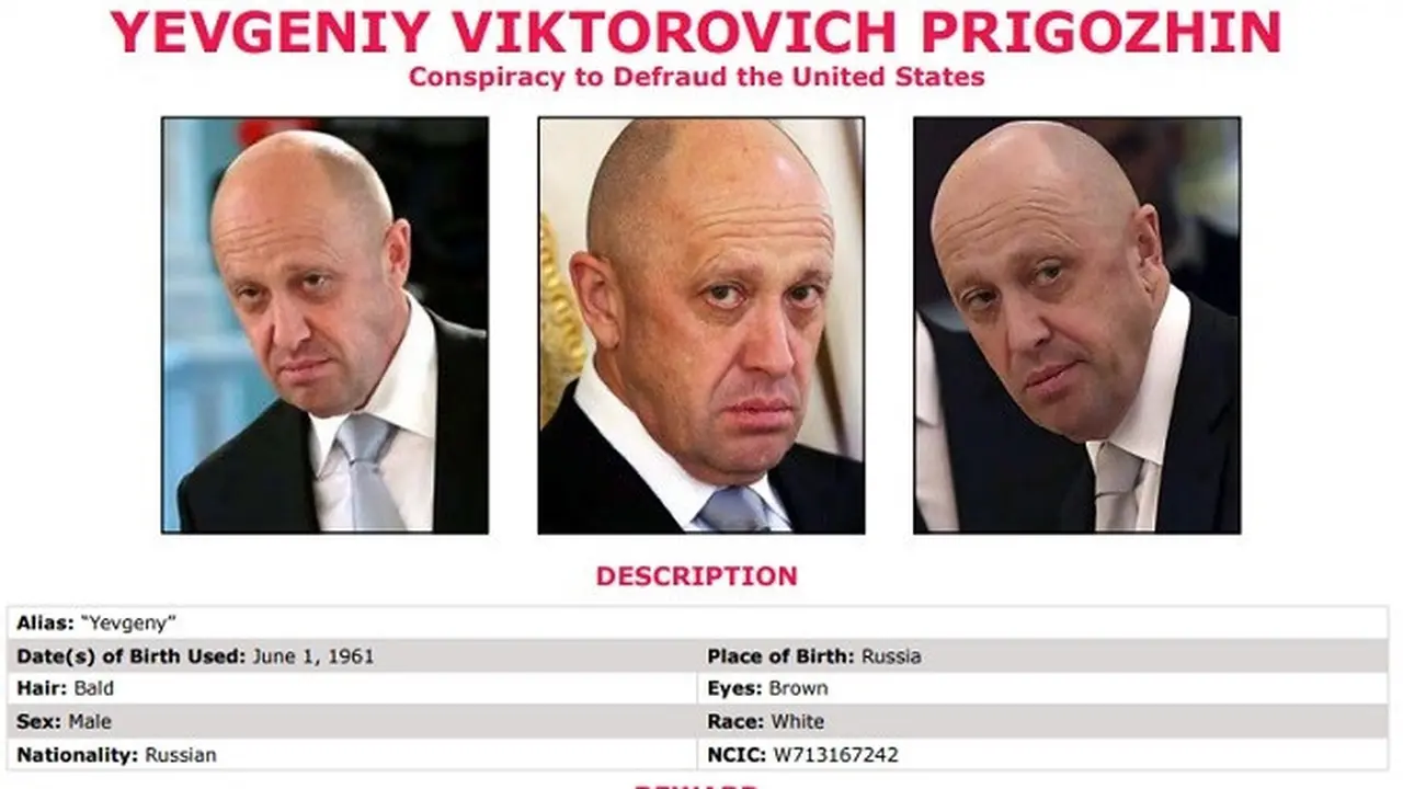 Tangkapan layar file pencarian orang FBI yang memuat detail informasi terkait pemimpin kelompok tentara bayaran Wagner Yevgeniy Prigozhin. (Dok. FBI)