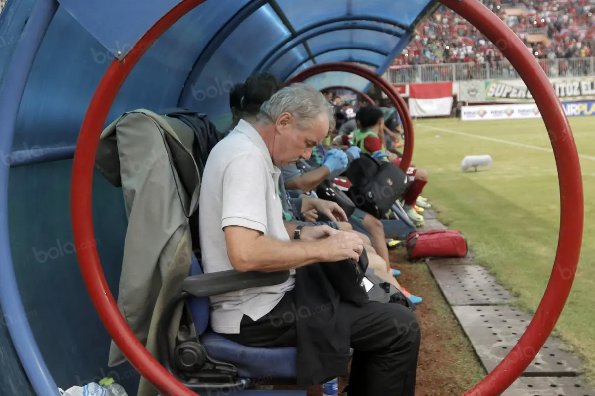 Alfred Riedl