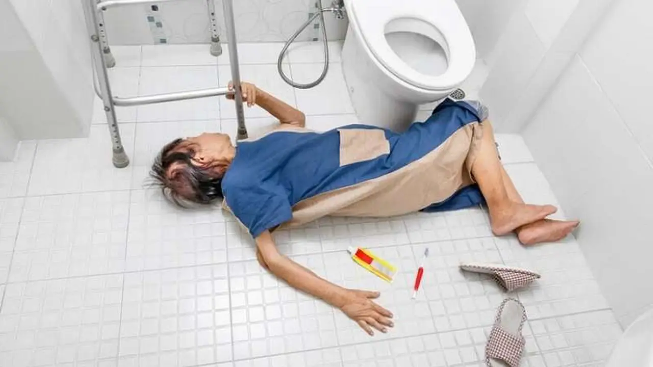 Risiko Cedera Jatuh di Kamar Mandi Berakibat Fatal