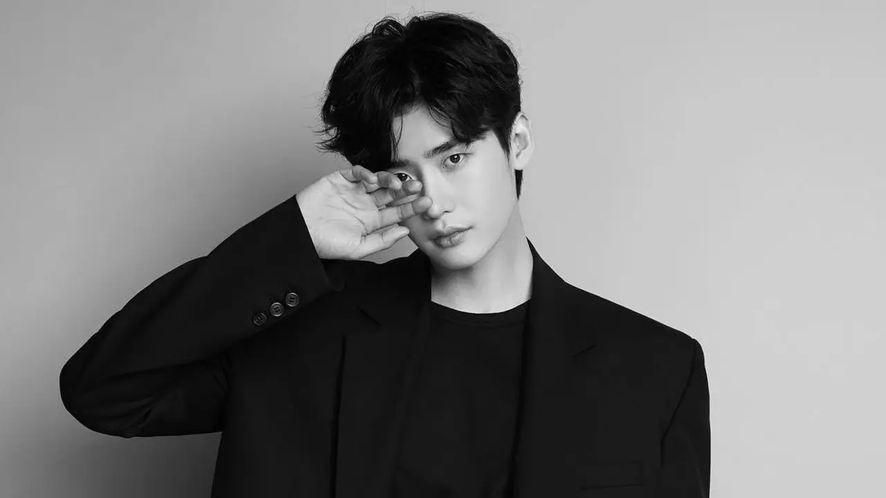 [Fimela] Lee Jong Suk