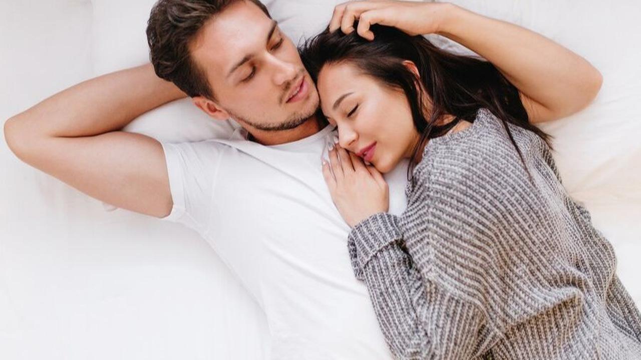 1. Hormon Oksitosin: Rahasia Kulit Awet Muda