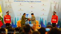 Menhan RI Prabowo Subianto menerima penetapan Indonesia sebagai House of Commitee ASEAN Defence Ministers’ Meeting (ADMM) 2023 atau Forum Menteri Pertahanan se-ASEAN 2023 di Kamboja. (Foto: Tim Media Prabowo Subianto)