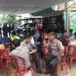 Suasana di kediaman AKP Safran, di Perumahan Kelapa Dua Residence nomor A17, Jalan Tugu Raya RT 7 RW 7, Kelurahan Tugu, Kecamatan Cimanggis, Depok, Minggu (4/11/2016). (Liputan6.com/Ady Anugrahadi)