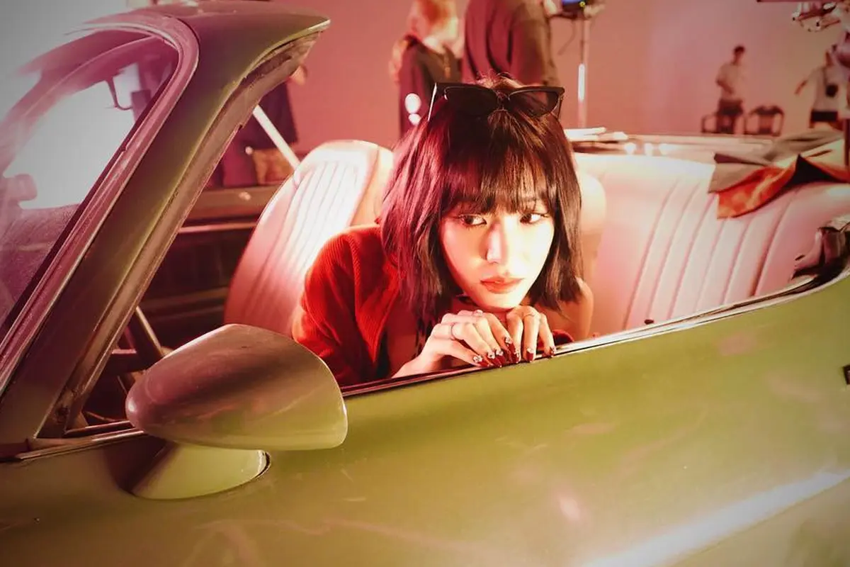 [Bintang] Tiffany Young