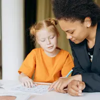 Kapan waktu belajar terbaik untuk anak. Credits: pexels.com by Mikhail Nilov