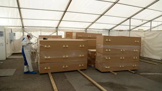 Halaman Masjid Birmingham Diubah Jadi Kamar Jenazah Covid-19