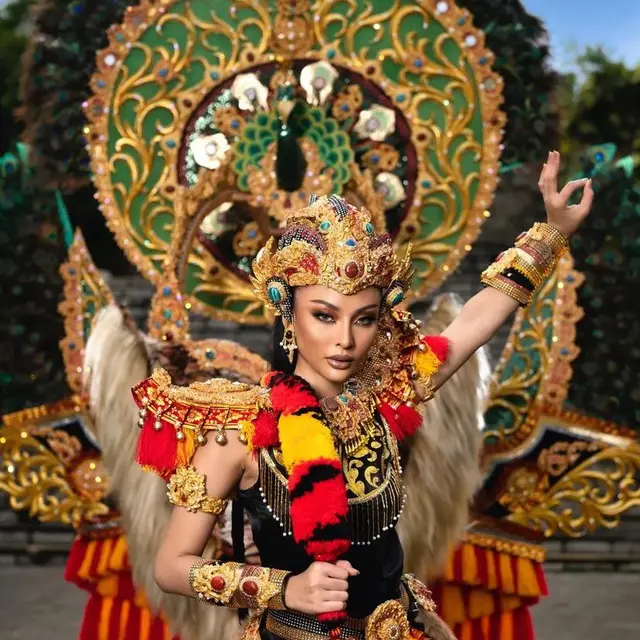 Potret Memukau Andina Julie, Jadi Reog di Kompetisi Kostum Nasional Miss Grand International 2022