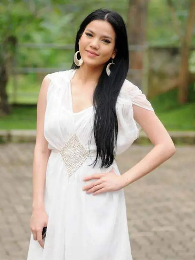 [Bintang] Alice Norin