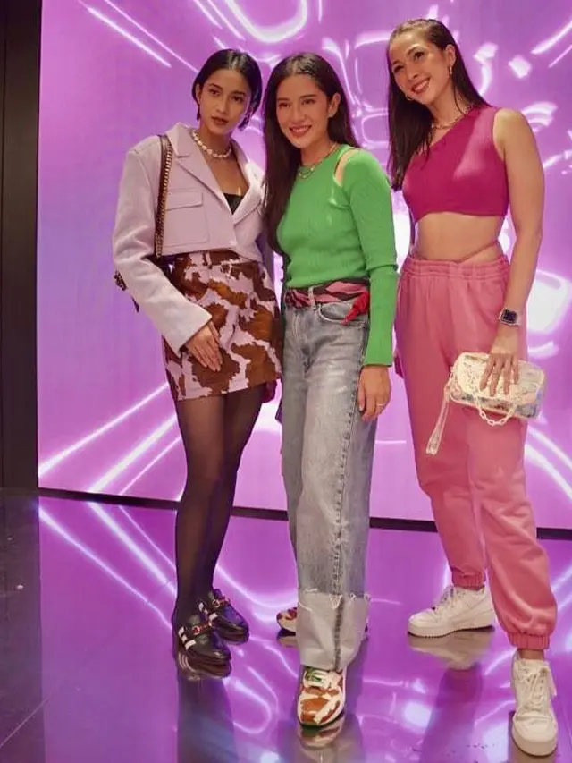 Rie Hata berkolaborasi dengan Atmos Pink Indonesia