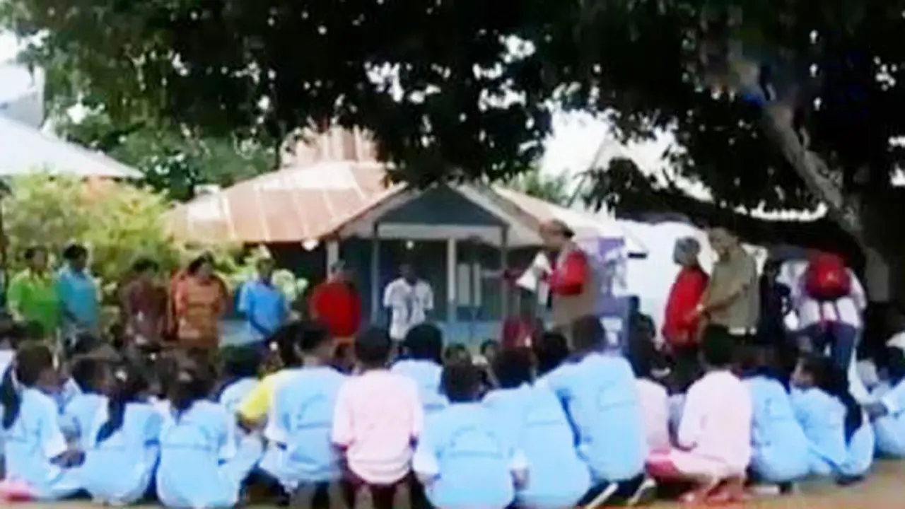 VIDEO: Pundi Amal SCTV Bantu Alat Sekolah di Kawasan Terluar