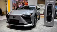 Denza Hadir, Lexus Tetap Santai Bersaing di Pasar Mobil Mewah