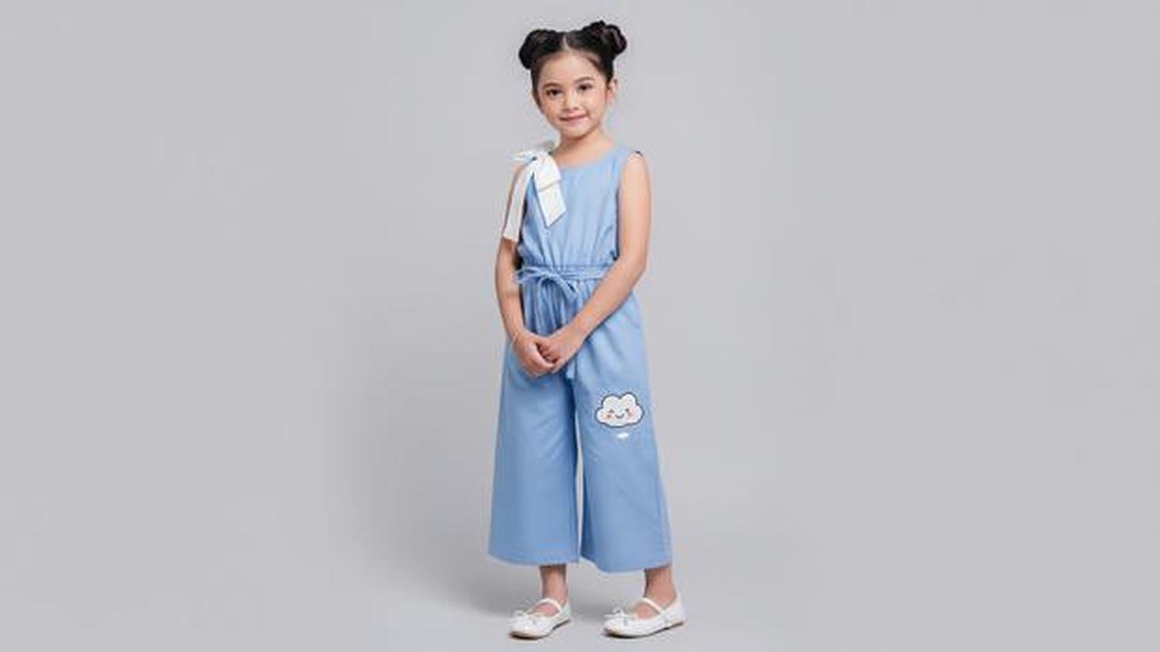 10 Model Celana Panjang Anak Perempuan yang Lucu dan Elegan, Cocok Dikenakan saat Libur Akhir Tahun 2025