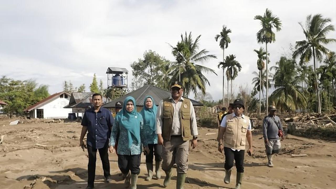 Ditjen Bina Adwil dan TP PKK Salurkan Bantuan Banjir Aceh ke Wilayah Terparah