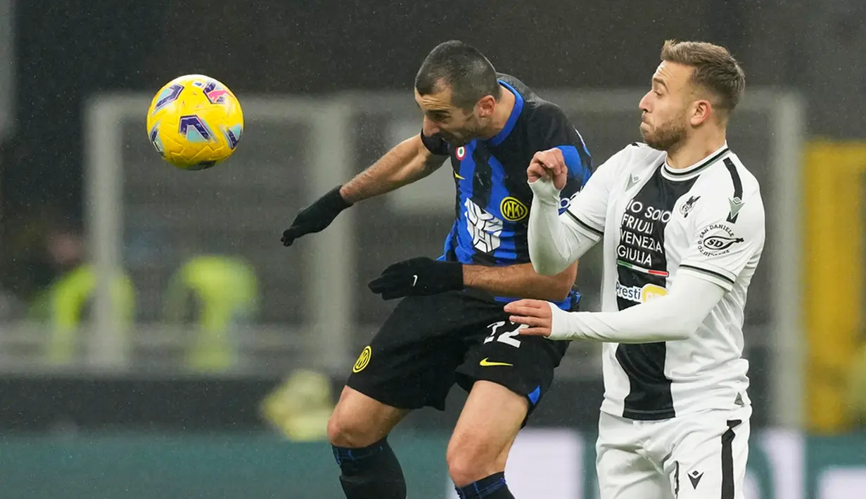 Selang dua menit, giliran Marcus Thuram yang masuk papan skor. (AP Photo/Antonio Calanni)