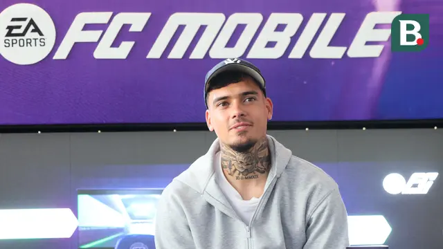 Foto: Lebih Dekat dengan Shayne Pattynama di FC Mobile Ngabuburit, Seru-seruan Bersama Fans Sambil Nunggu Berbuka Puasa