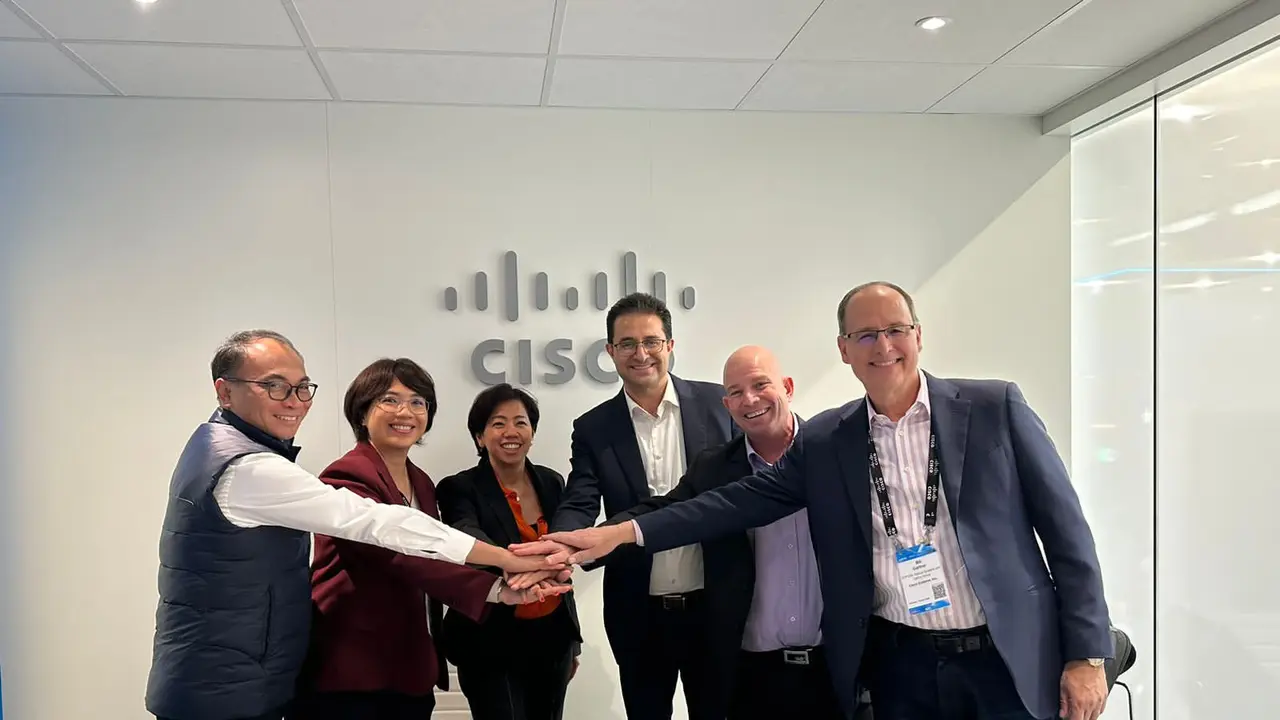 XL Axiata meneken kerja sama dengan Cisco di MWC 2023