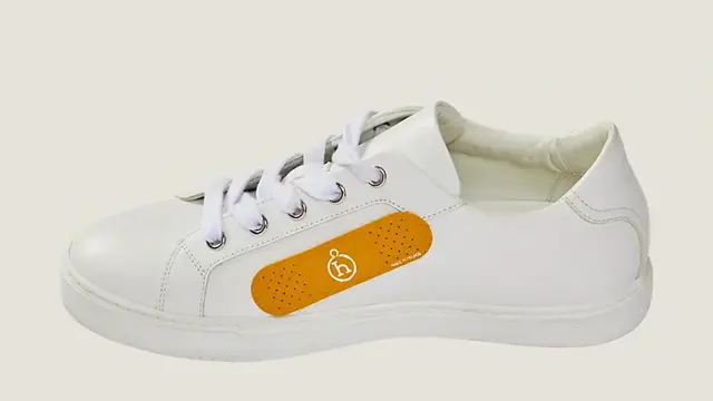 Langsung Sold Out, Hermès Rilis Plester Kulit Seharga Rp3,3 Juta untuk Lindungi Barang Kesayangan dengan Cara yang Stylish