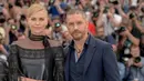 Saat pembuatan flm Mad Max: Fury Road, Charlize Theron tak miliki momen yang baik dengan Tom Hardy. Namun Tom mengatakan sebaliknya. (prevnext Stephane Cardinale/Corbis via Getty Images)