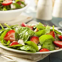 Resep balsamic salad./Copyright&nbsp;shutterstock.com/g/bhofack2