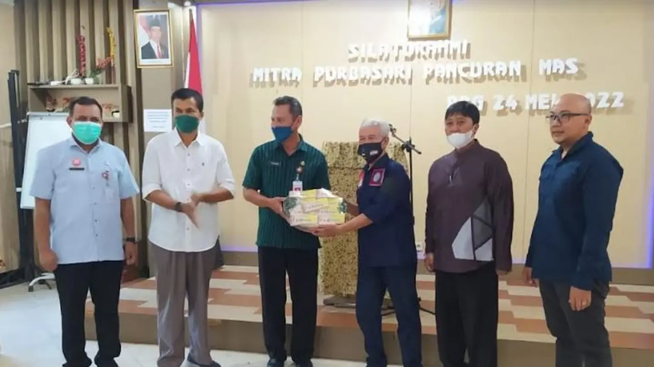 Tiket gratis objek wisata Purbasari Pancuran Mas, untuk pekerja alias buruh di Purbalingga. (Foto: Liputan6.com/Kominfo Purbalingga)
