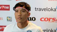 Ahmad Bustomi bicara soal wasit asing di Liga 1 2017. (Bola.com/Iwan Setiawan)