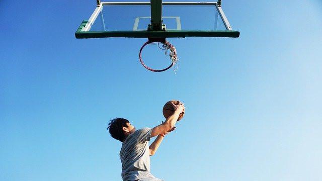 Ilustrasi Basket ( Image by taoonex from Pixabay )