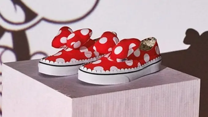 Vans x Mickey Mouse