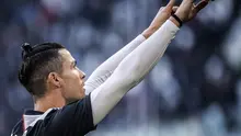 Cristiano Ronaldo merayakan golnya ke gawang Fiorentina di Allianz Stadium (2/2/2020). (AFP/Marco Bertorello)