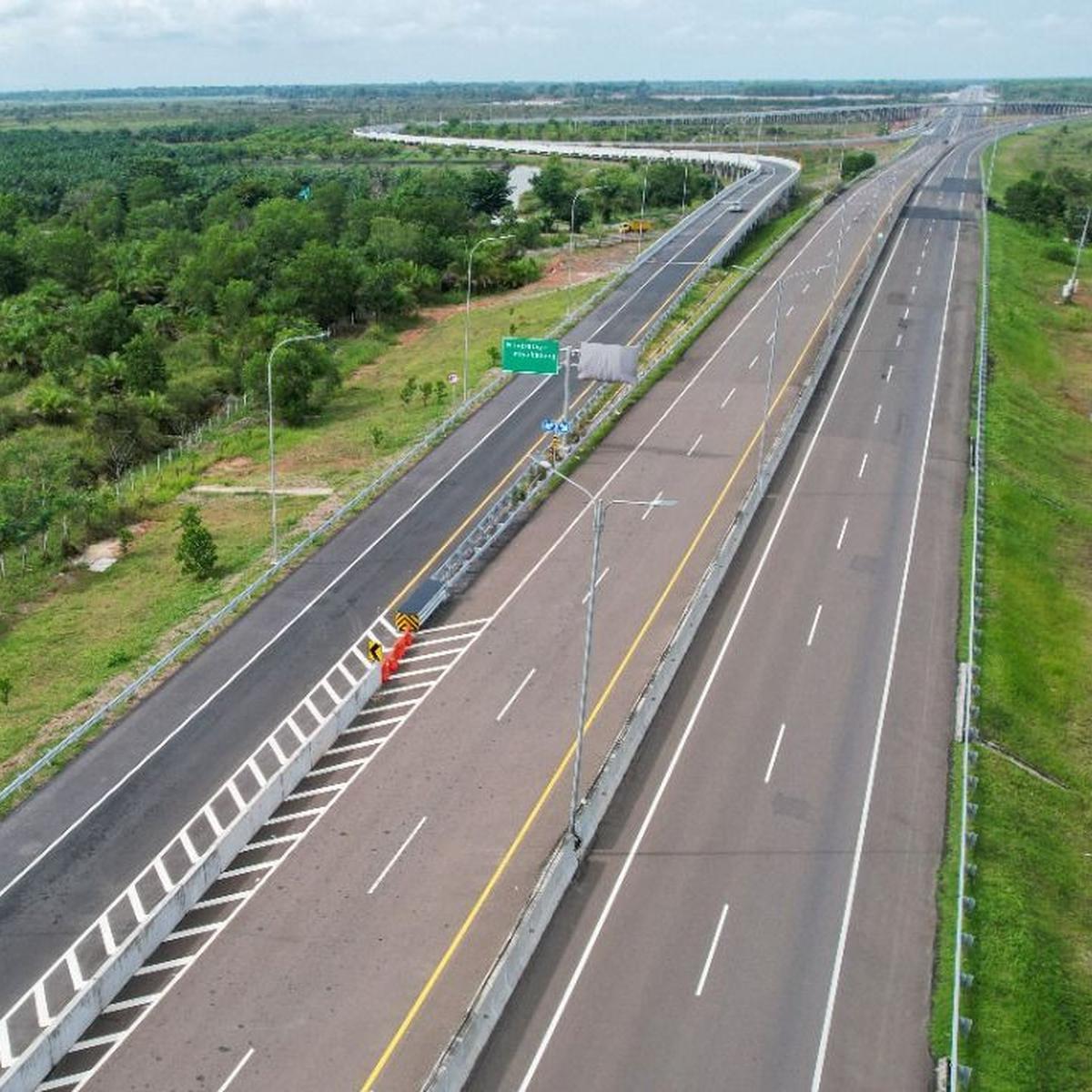 Jalan Tol Trans Sumatera (JTTS) ruas Tol Simpang Indralaya-Prabumulih yang dibangun Hutama Karya. (Dok Hutama Karya)