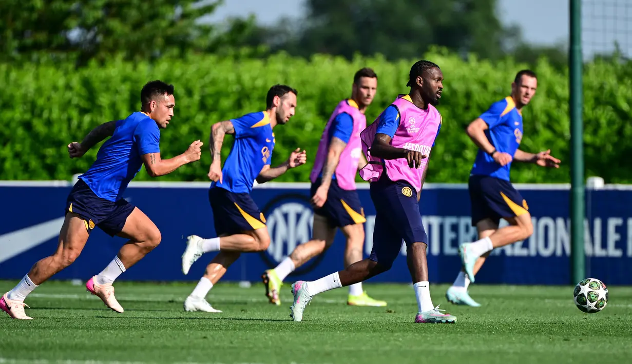 Inter Milan akan menjalani laga final Liga Champions yang sangat dinantikan pada 1 Juni 2025 mendatang melawan PSG. (AFP/Piero Cruciatti)