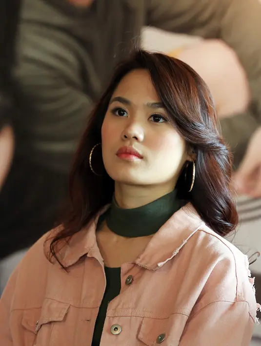 Penyanyi lagu Kutunggu Kau Putus itu mengaku sejak lama ingin lagunya dinyanyikan oleh anak komedian Sule itu. Lantaran ia melihat pelantun lagu Kesempurnaan Cinta itu memiliki suara khas. (Deki Prayoga/Bintang.com)