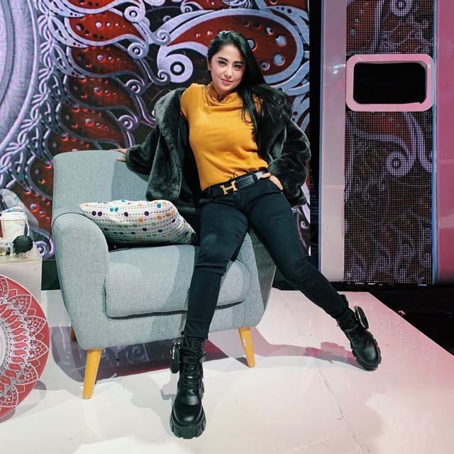 Dewi Perssik. (Foto: Instagram @dewiperssikreal)