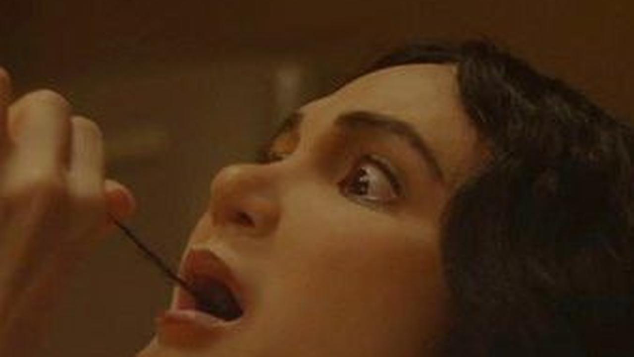Pada #7, 'SUZZANNA: MALAM JUMAT KLIWON', dibintangi Luna Maya dari Soraya Intercine Films, mengejutkan dengan 2.189.363 penonton!
