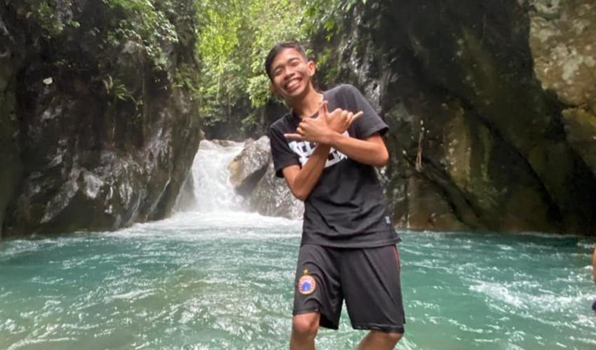 Unggahan Dede Sunandar langsung banjir komentar dari netizen. Mereka menuliskan berbagai komentar. Tak sedikit yang mendoakan Dede bisa memiliki mobil tersebut.<br>