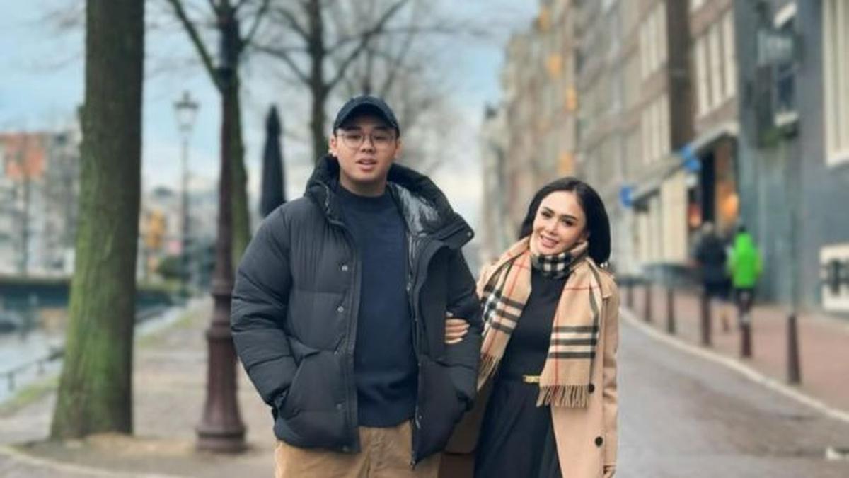 7 Potret Liburan Yuni Shara dan Anak Kedua di Belanda, Penuh Kehangatan Keluarga