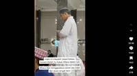 Viral Seorang Mukmin Tunawicara Sholat dengan Bahasa Isyarat