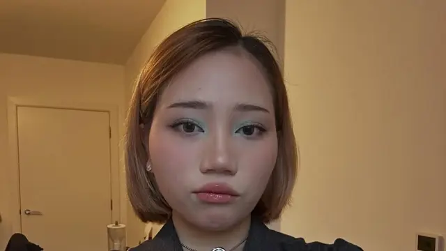 Camillia Laetitia Azzahra, Putri Ridwan Kamil, Tampil Makin Ekspresif dengan Icy Blue Eye Hadiri London Fashion Awards