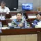 IHSG Anjlok, DPR Desak OJK Benahi Pasar Modal