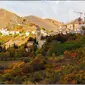Desa di Italia Santo Stefano di Sessanio, Tawarkan Bayaran Besar Bagi yang Ingin Jadi Penduduk. (dok.Instagram @runtravel_in_fabula/https://www.instagram.com/p/CGxfwWsHPZ_/Henry)